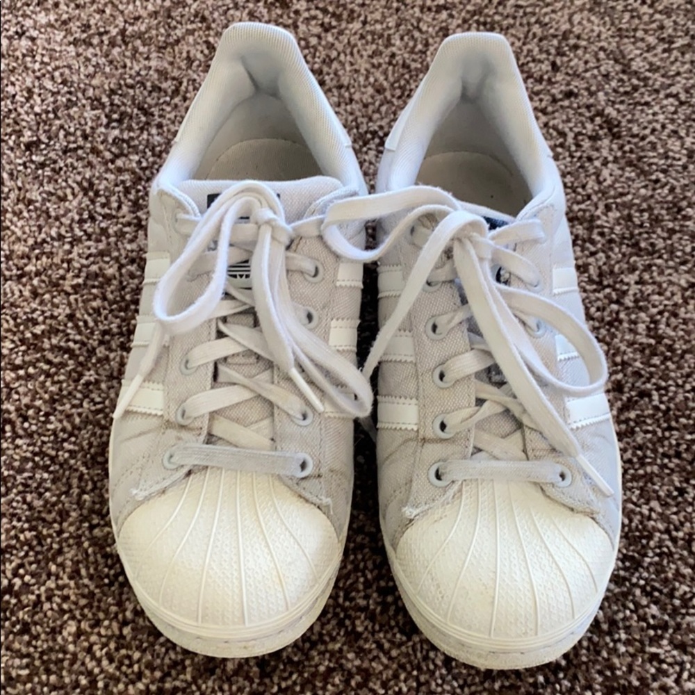 Adidas Women's Gray and White Sneakers - Picture 3 of 8